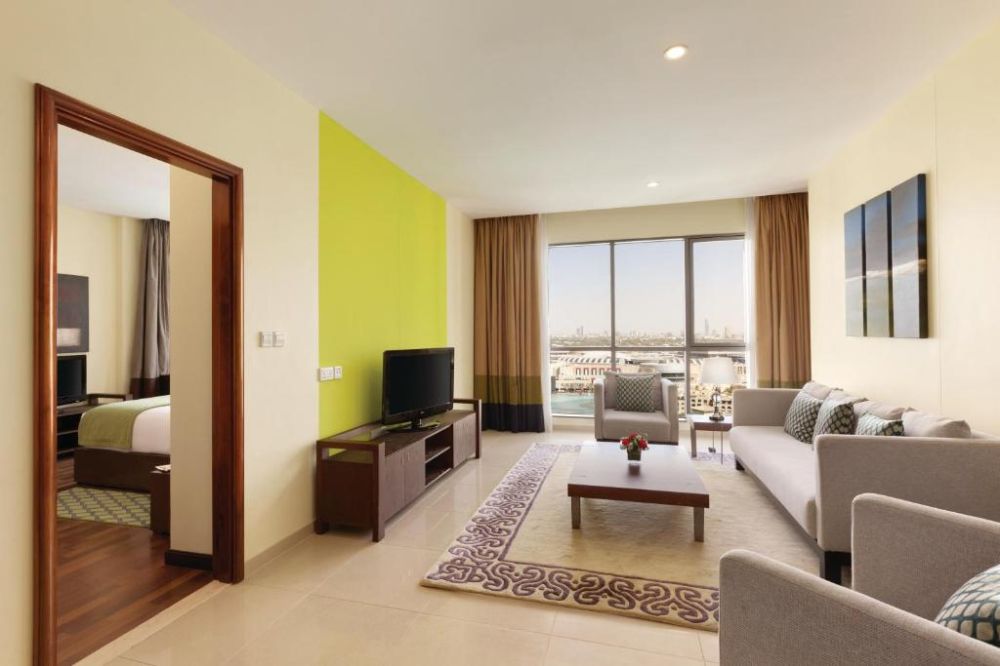Junior Suite Burj Khalifa & Fountain View, Wyndham Downtown Dubai 4*