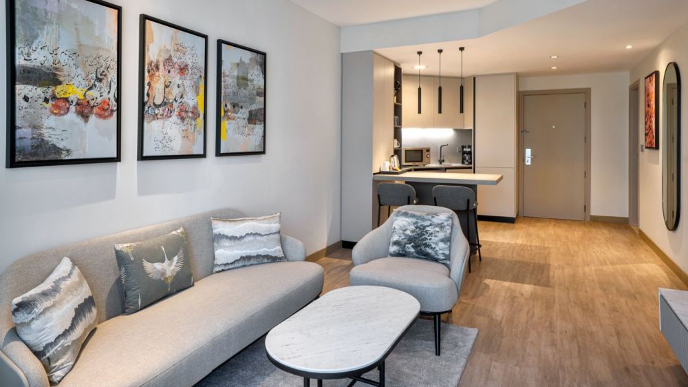 Premier One Bedroom Suite, Sunday Mega Hotel Sheikh Zayed Road (ex. Emirates Grand Hotel) 4*