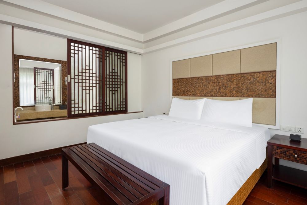Grand Mercure Superior King/Twin (ex.Superior King/Twin room), Swissotel & Grand Mercure Sanya Yalong Bay 5*