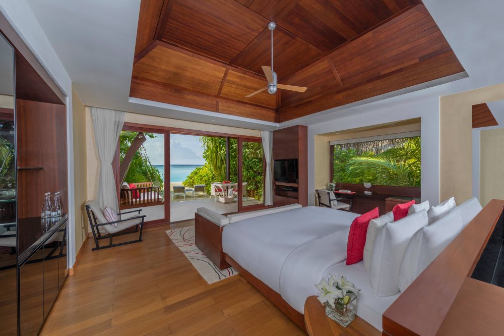 Beach Villa, Niyama Private Island Maldives 5*