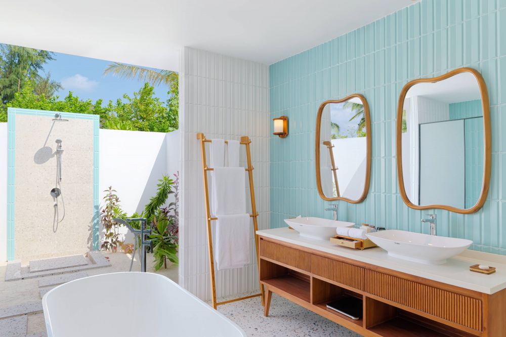Beach Pool Villa, DusitD2 Feydhoo Maldives 5*
