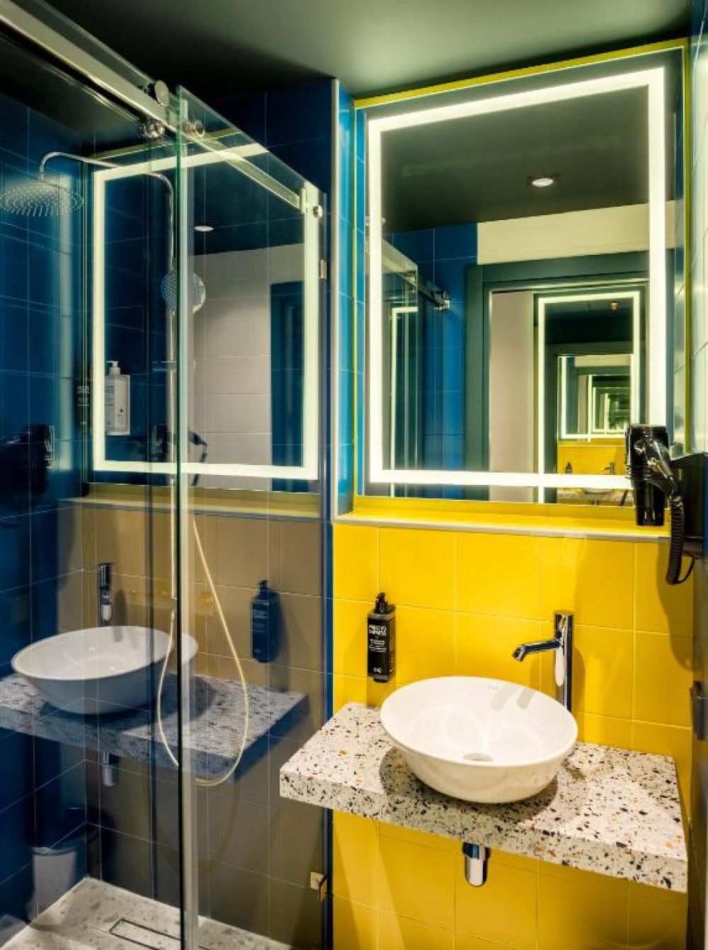 Suite, Ibis Styles Batumi 4*