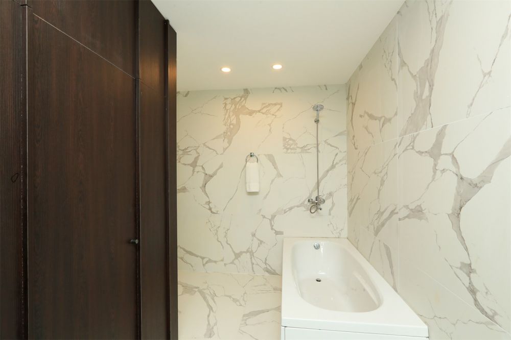 Business Suite, Pine Astoria Tbilisi 5*