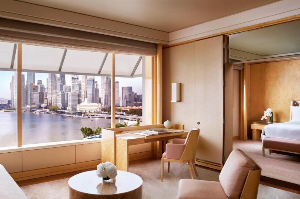 Deluxe Suite, The Ritz-Carlton, Millenia Singapore 5*