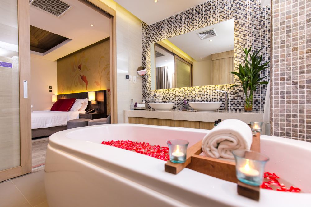 1-Bedroom Pool Villa, Grand Mercure Phuket Patong 5*