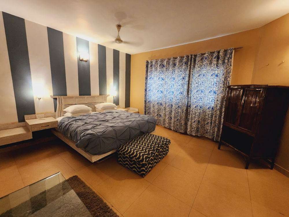 Casa Favorite, Casa Vagator 