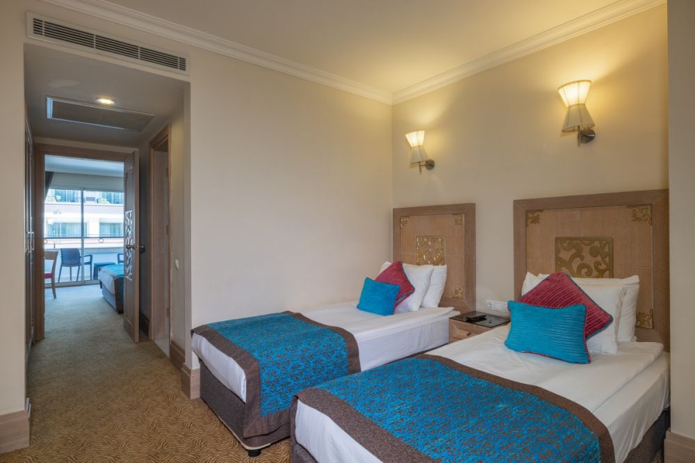 Family Room, Crystal De Luxe Comfort Collection (ex. Crystal De Luxe Resort & Spa) 5*
