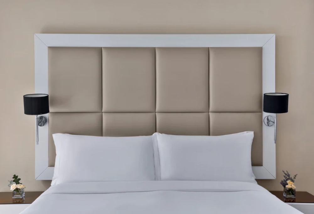 Deluxe One Bedroom Sea View Apartment, La Suite Dubai Hotel & Apartments Operated by Minor Hotels ( ex. La Suite Dubai Hotel & Apartments, ex. Fraser Suites) 5*