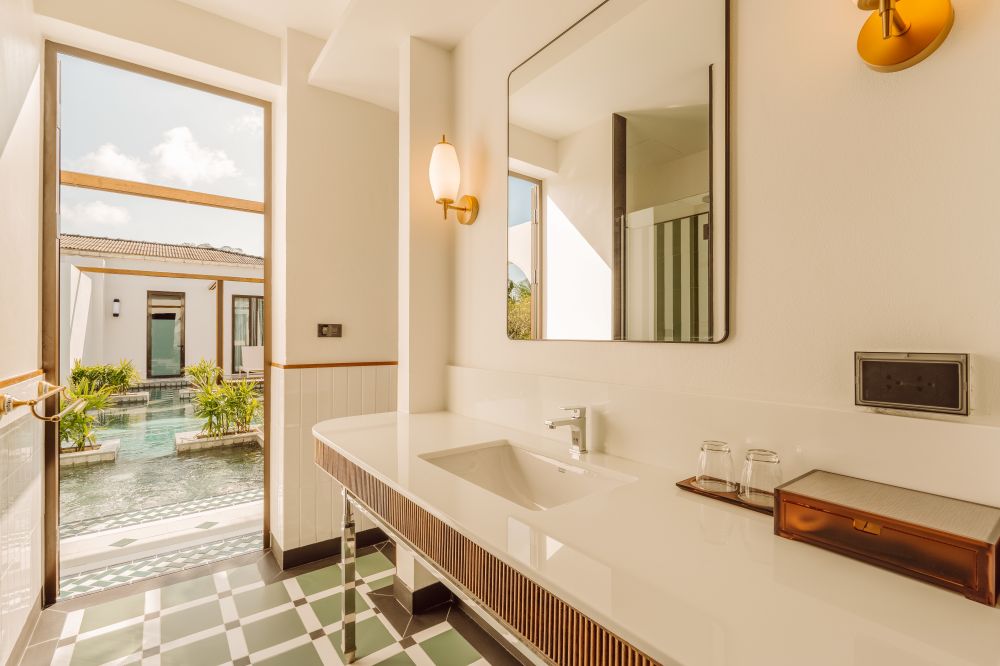 Mare Suite Villa with Lagoon Access, Sugar Marina Resort - Lagoon Villas Naiyang Beach 4*