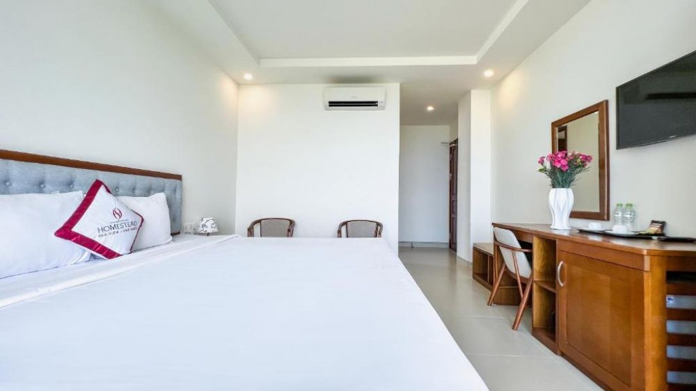 Deluxe DBL/TRPL, Homestead Sea View Phu Quoc 3*