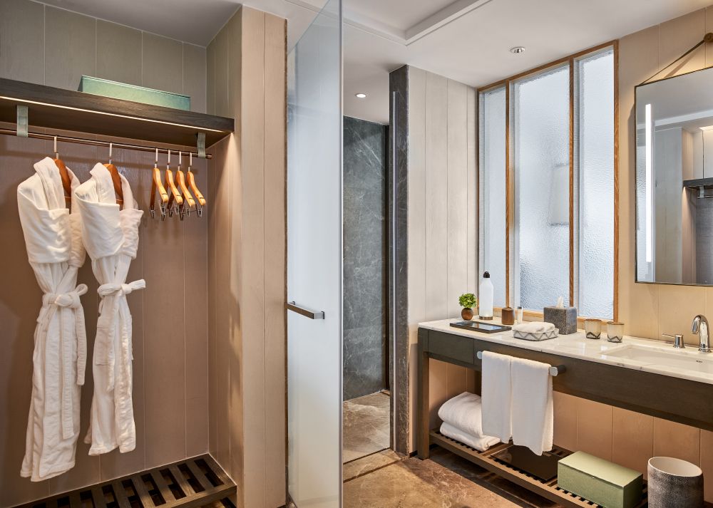 Seascape Ocean View Room, Rosewood Sanya 5*