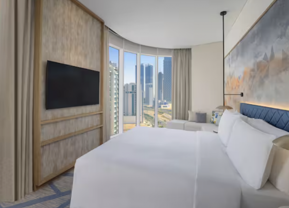 King Corner Room, Hilton Garden Inn Dubai Business Bay 4*