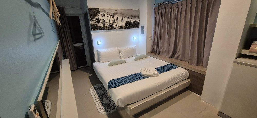 STANDARD BUDGET ROOM COMPACT BALCONY, Hotel The Journey Patong New 3*