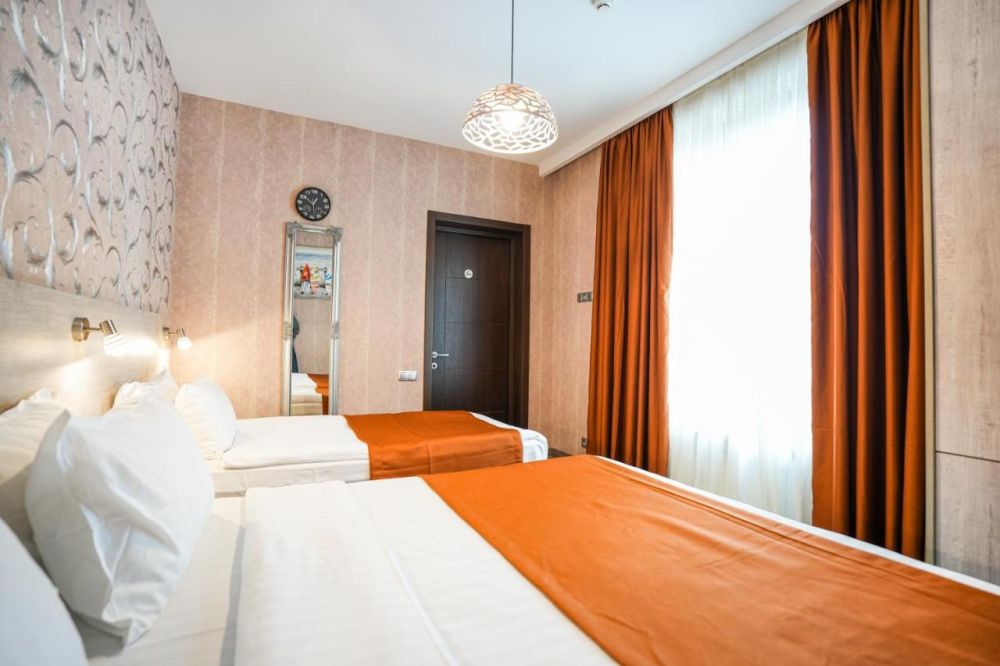 Luxe, 1 Hotel Borjomi (ex.Milano Palace) 4*