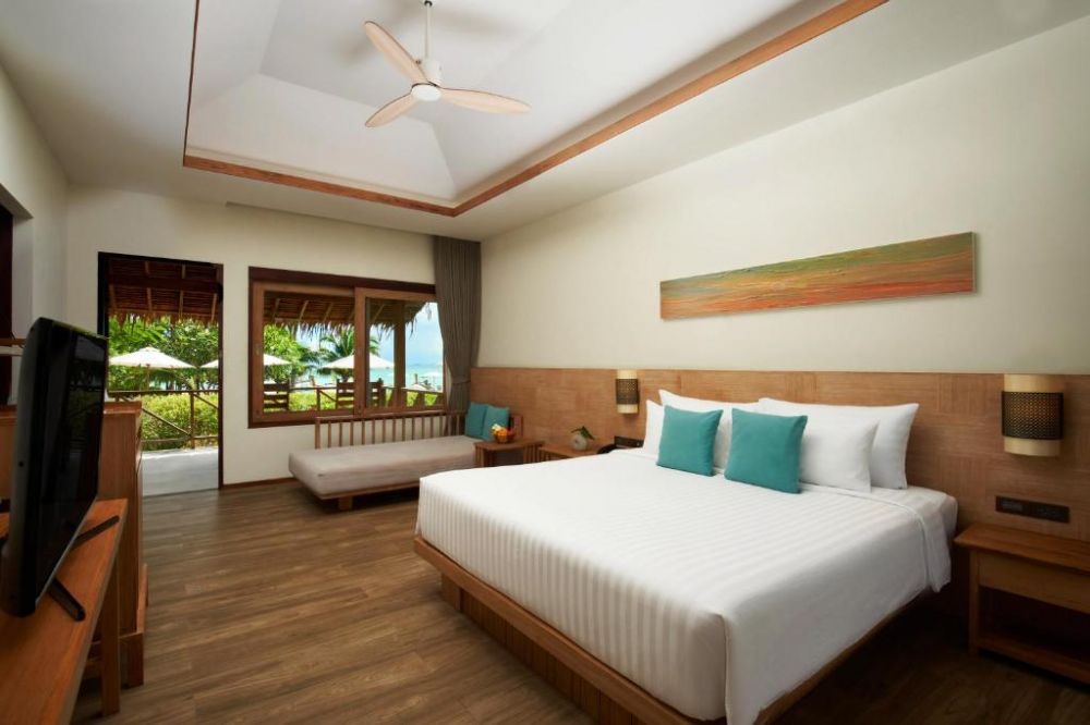 Deluxe Sea View Bungalow, Saii Phi Phi Island Village (ex. Phi Phi Island Village Beach Resort) 5*