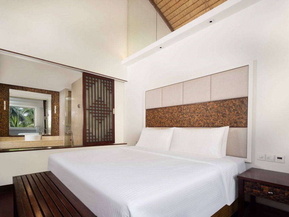 Grand Mercure Superior King/Twin (ex.Superior King/Twin room), Swissotel & Grand Mercure Sanya Yalong Bay 5*