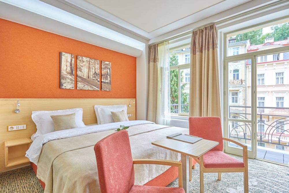 Double Standard with balcony, Iris SPA 4*