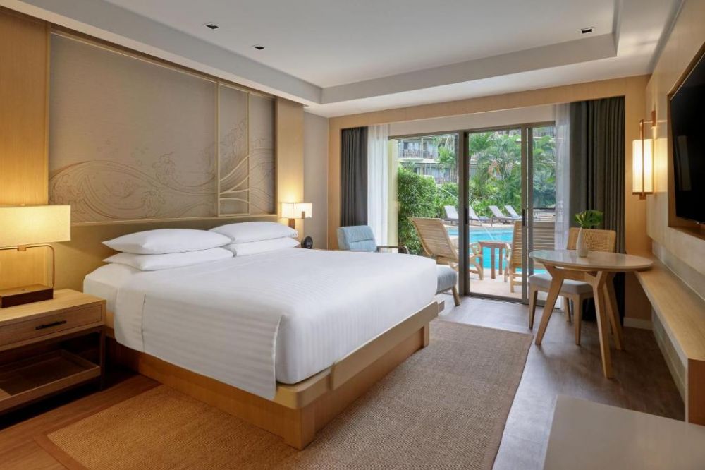 Guest Room Pool Access, Phuket Marriott Resort & Spa Merlin Beach 5*