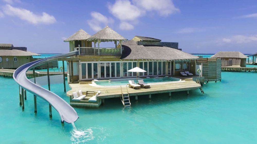 1 Bedroom Water Retreat with Slide, Soneva Jani 5*