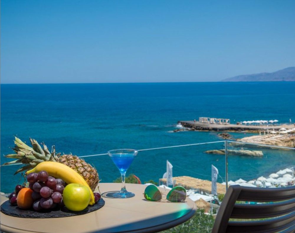 Honeymoon Sute, Mari Kristin Beach Hotel 4*