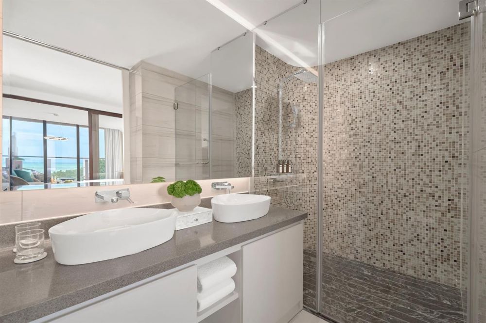 Executive Suite 2 Bedroom Sea View, WorldHotels Long Beach Resort Phu Quoc 5*