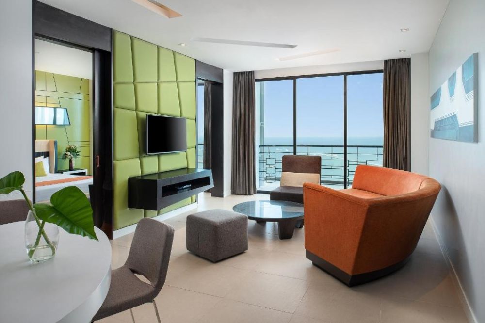 1-Bedroom Suite Sea View, The Zign Hotel & Premium Villas 5*