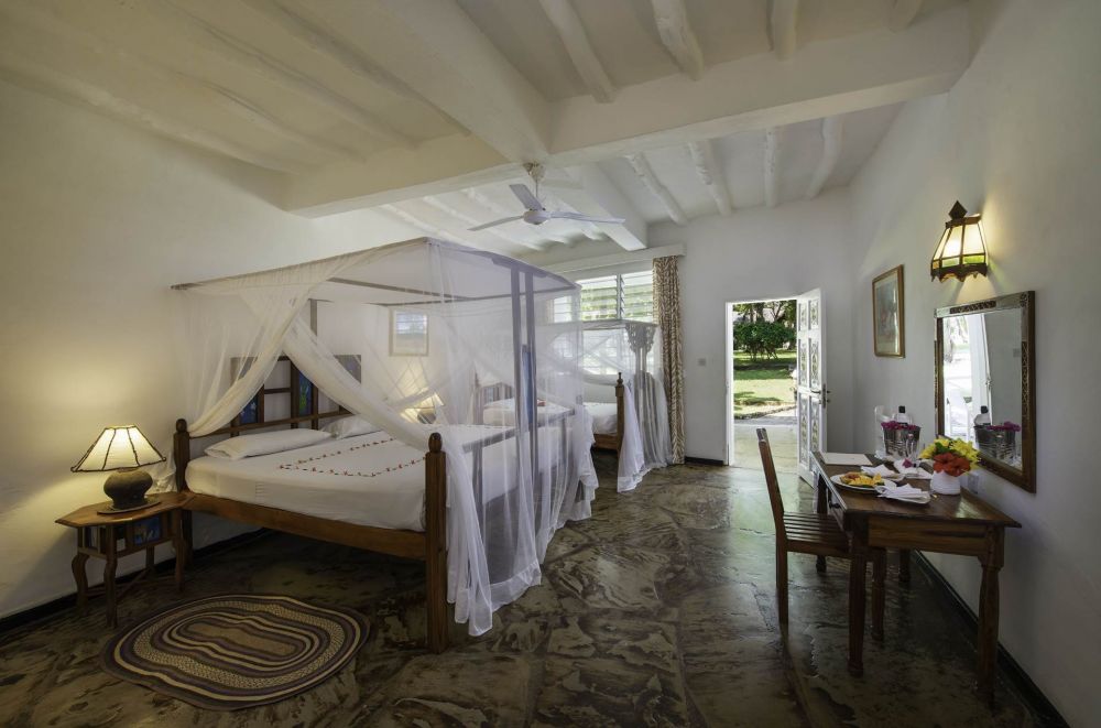 Junior Suite, Sandies Tropical Village 4*
