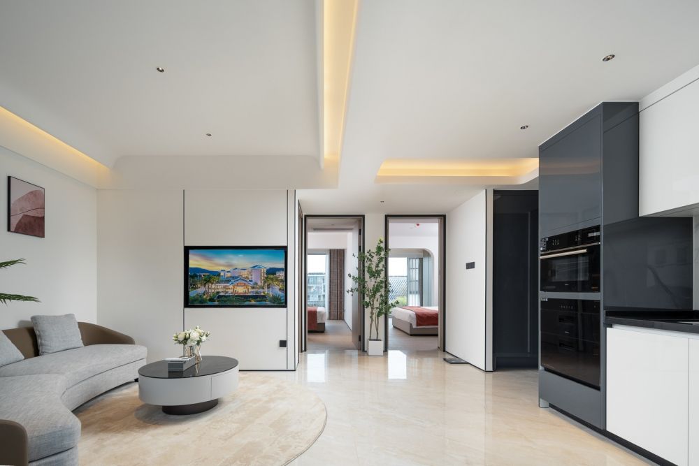Mountain View Two-bedroom Suite, Sanya Yalong Bay No.99 Suite Resort Hotel 4*