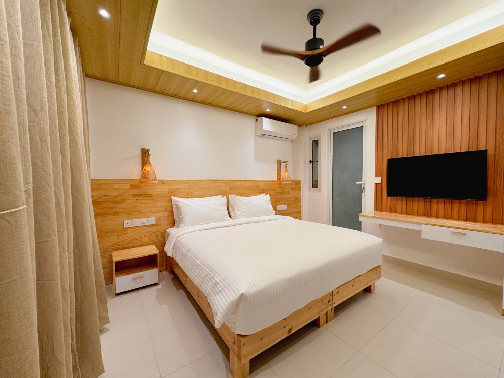 Deluxe Double Room With Balcony, Pavona Maldives 
