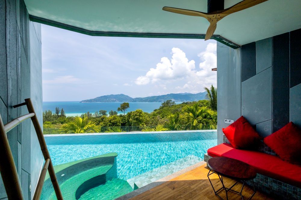 Deluxe Pool Access SV/ Panorama View, Crest Resort & Pool Villas 5*