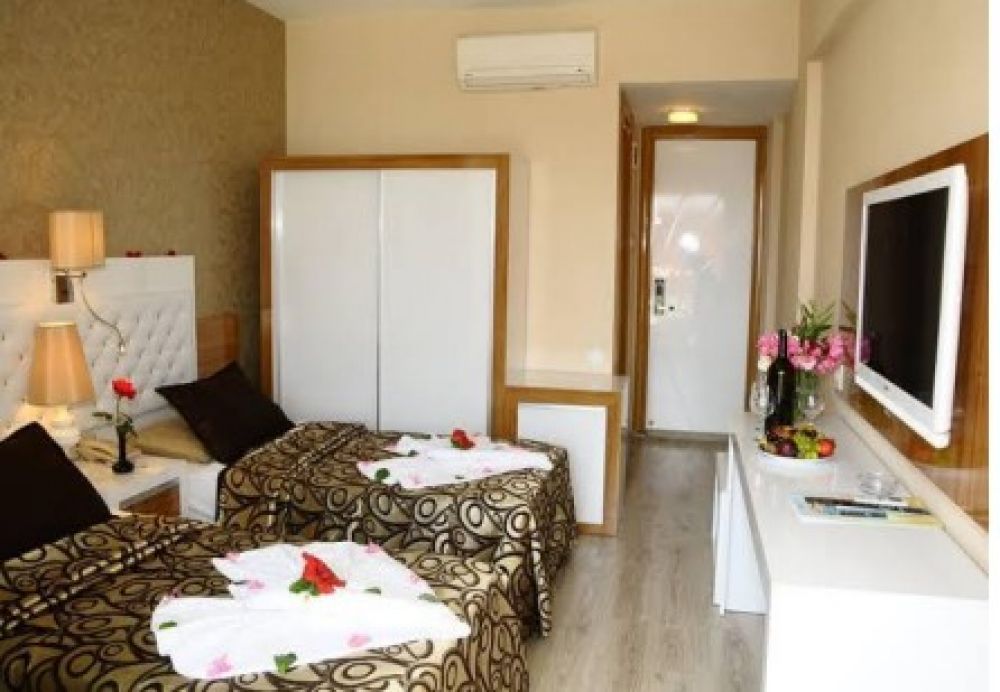 Standard Gentleman Room, Club Monte Carlo Hotel (Ex. Club Tess Hotel) 4*