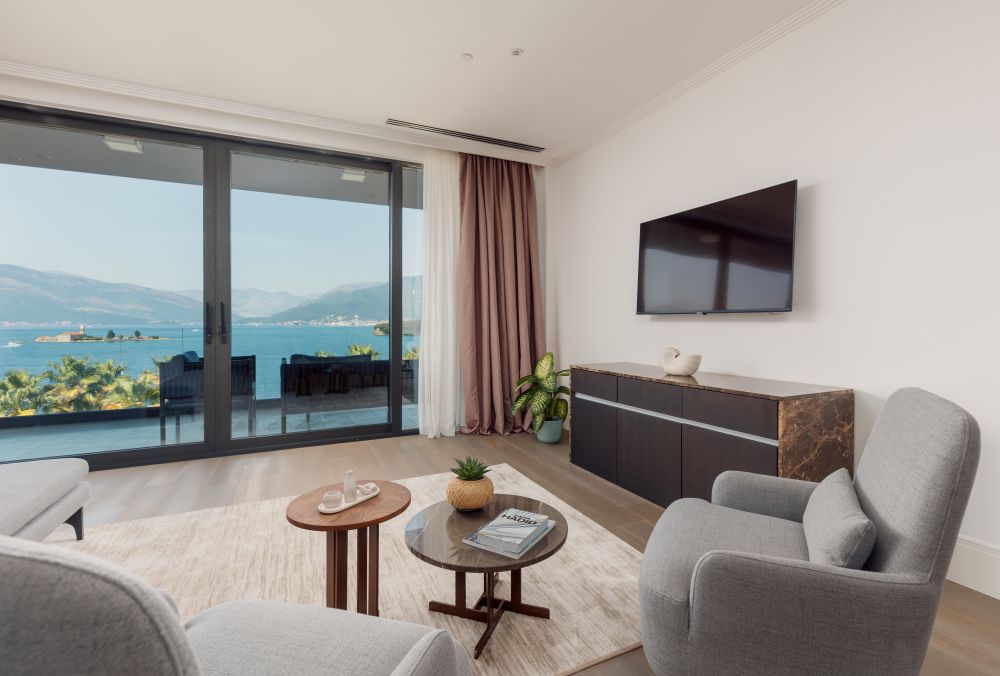 Lux Suite Sea View, Monte Palm Beach (ex. Nikki Beach) 5*