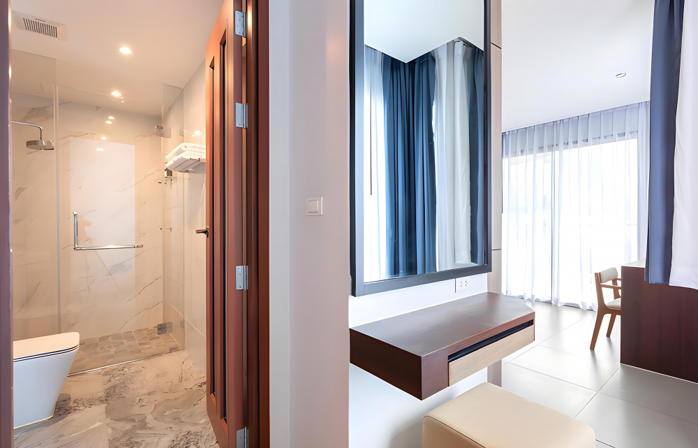 Premium Deluxe, The Marina Phuket Hotel 4*