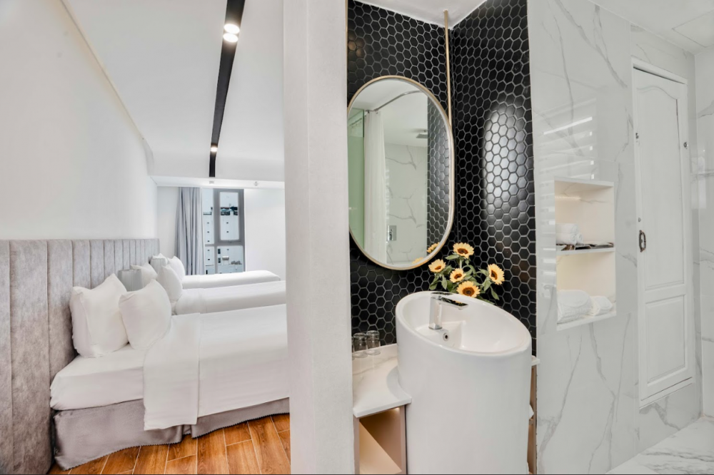 Deluxe TRPL, Cicilia Hotel & Spa Danang 4*