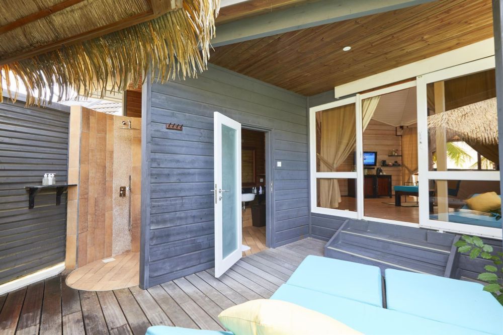 Sangu Jacuzzi Beach Villa (Age 15+), Kuredu Island Resort 4*