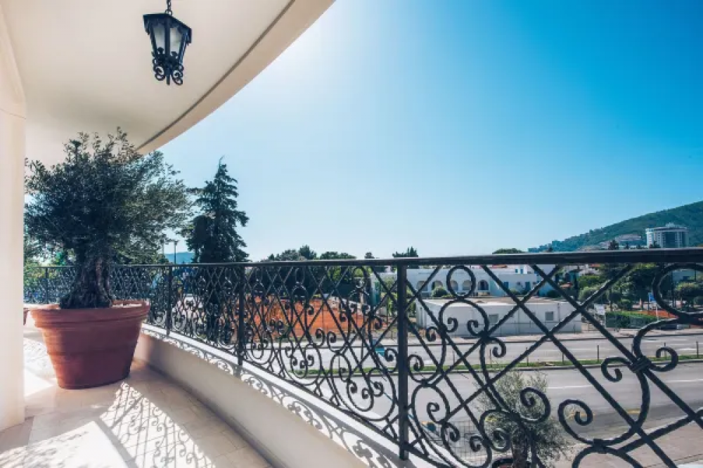 Family Suite (Rate A), Iberostar Waves Slavija 5*