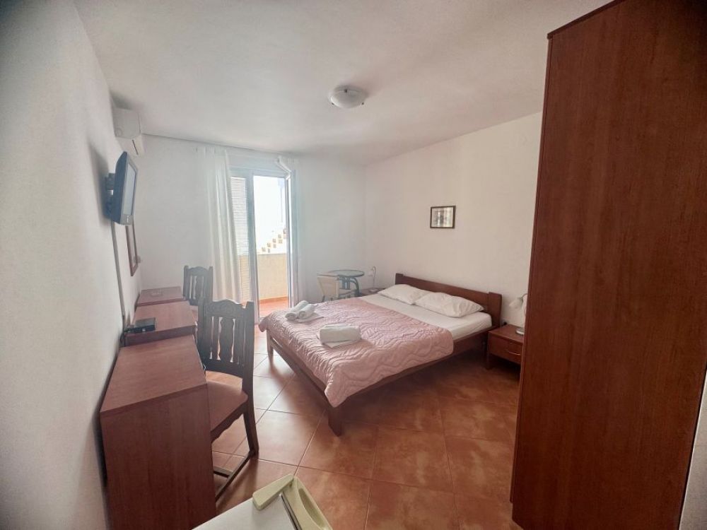 Double, Stevan Apartments 3*