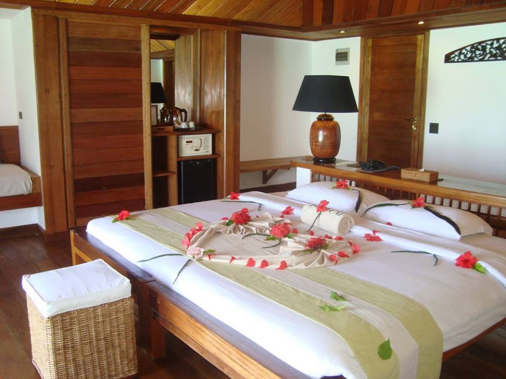 Overwater Villa, Gangehi Island Resort 5*