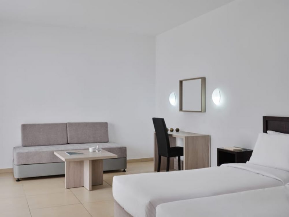 Studio Garden View, Atlantica Callisto 4*