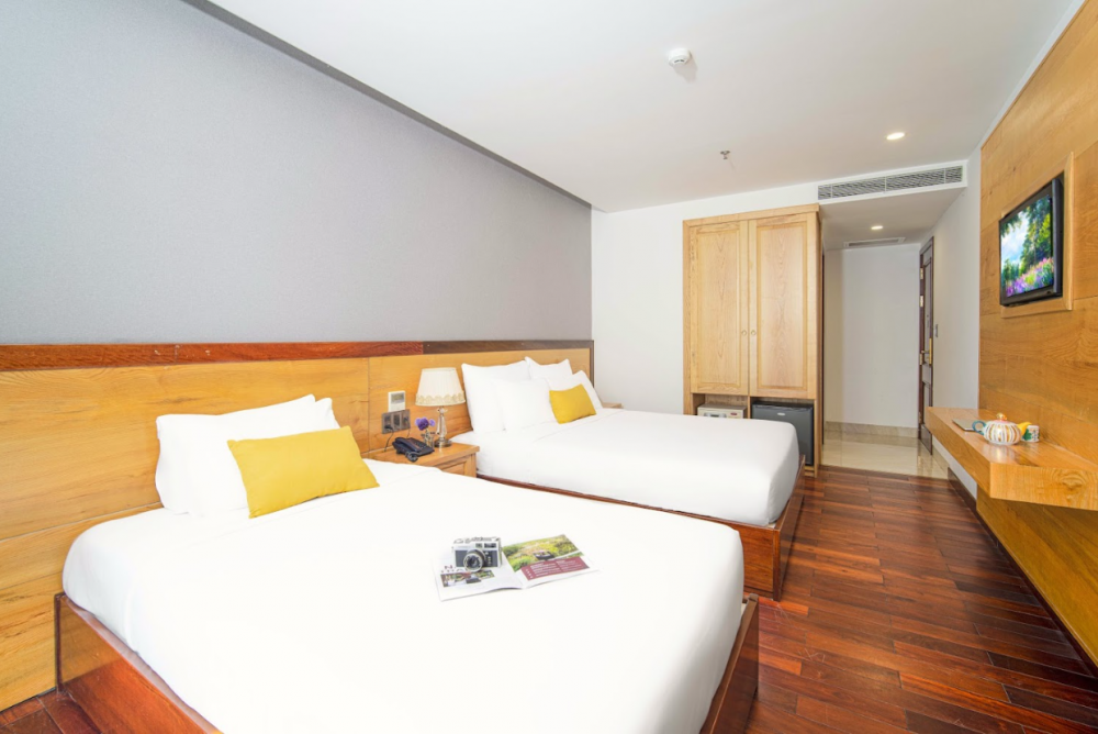Family TRPL, Sunny Ocean Hotel & Spa 4*