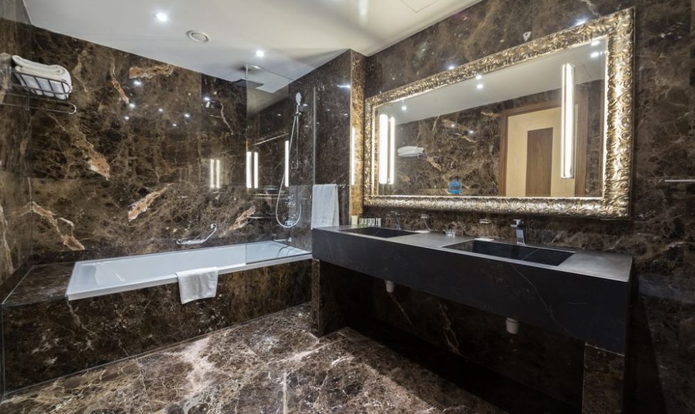 King Suite, Adams Beach Hotel 5*