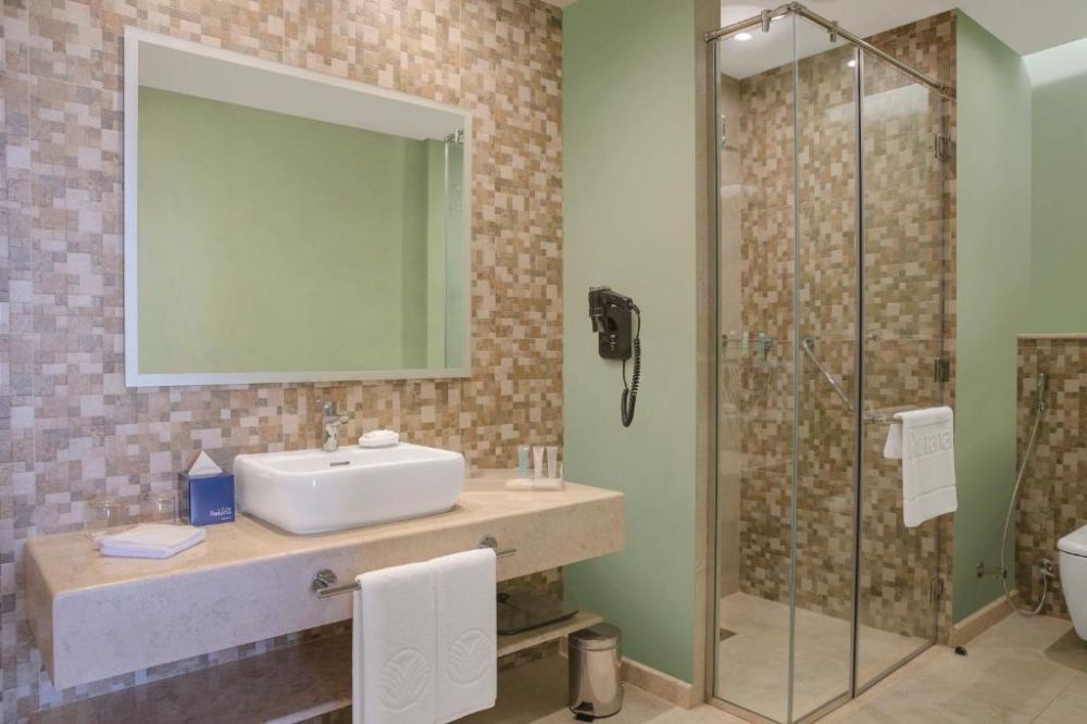 GV/PV One Bedroom Suite King (ex. Spacious Room GV/PV), The Cove Rotana Resort 5*