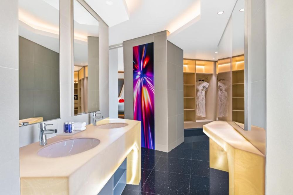 Round Bed V Suite, V Hotel Curio Collection by Hilton (Adults Only 18+) 5*