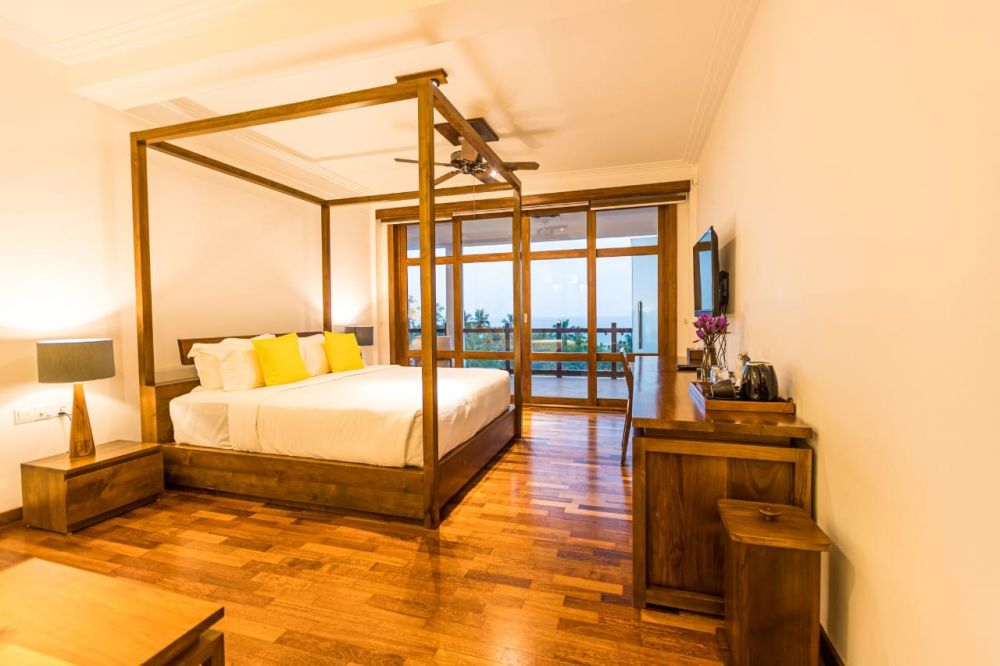 Ocean View King Suite, Mayavee Resort and Spa 4*