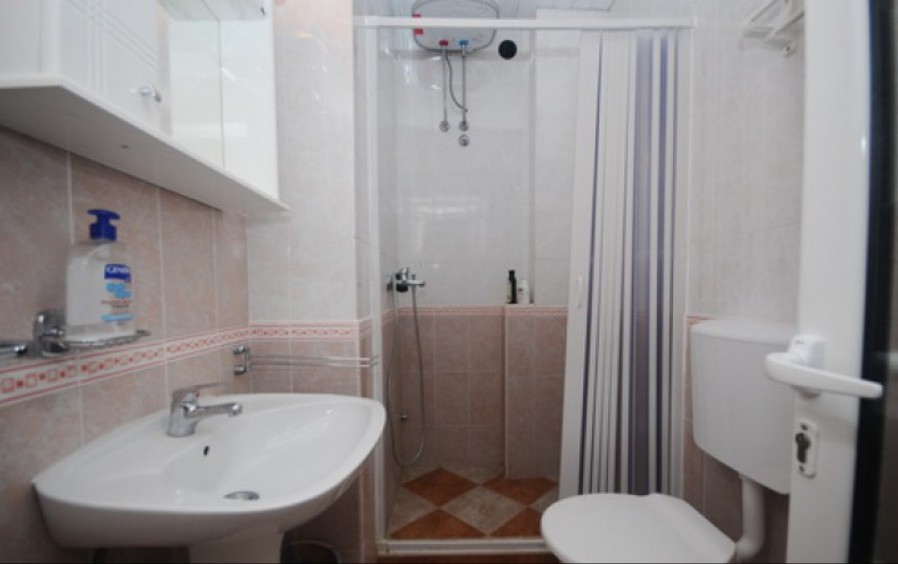 2 Bedroom Apartment 04, Jelena 27 3*
