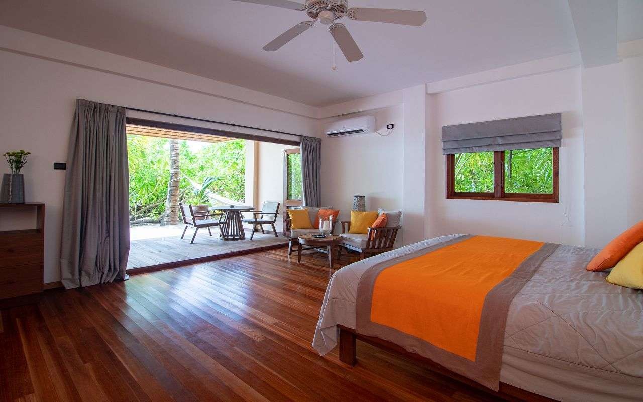 3 Bedroom Beach Residence with Private Pool, V Villas Maldives At Mirihi (ex. Mirihi Island Resort) 5*