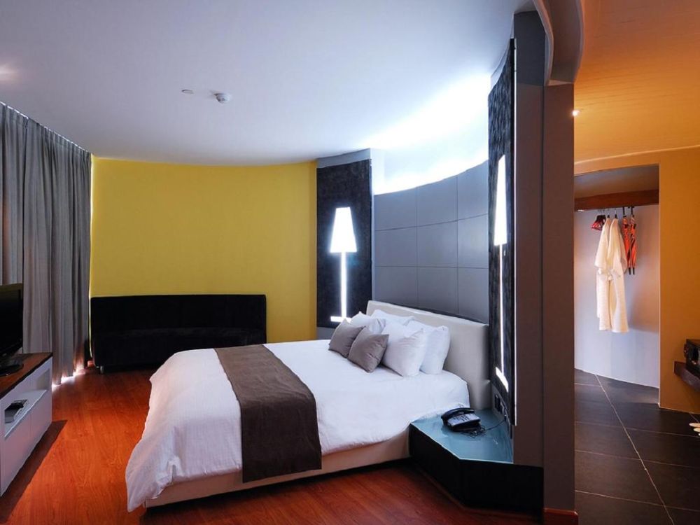 1-Bedroom Wow Suite, The Zign Hotel & Premium Villas 5*