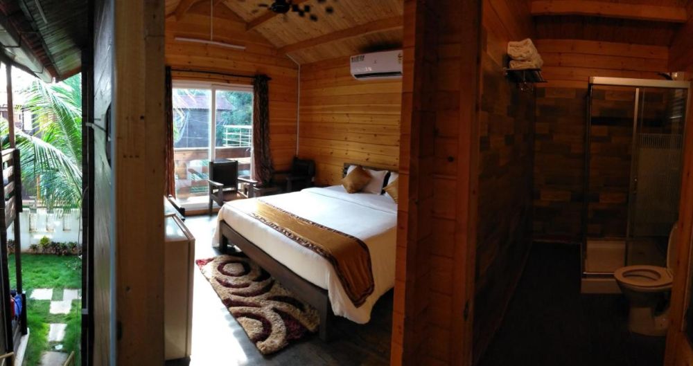 Super Deluxe, Super Townhouse Morjim (ex.Wenzette Cottages) 2*
