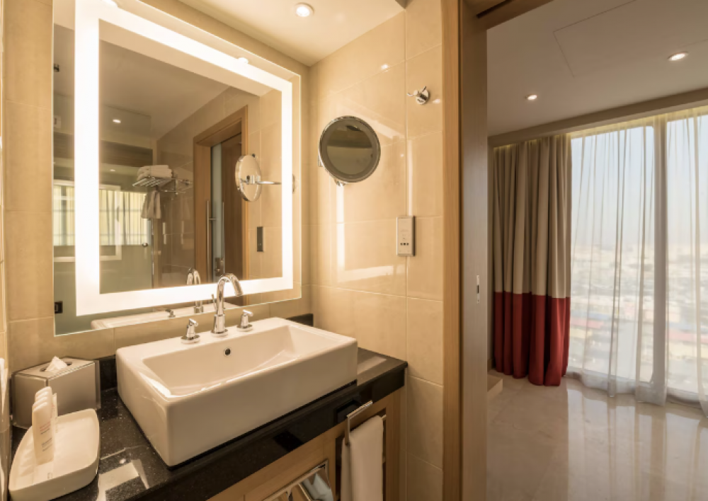 Executive Room, Radisson Blue Hotel Doha 5*
