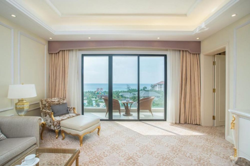 Deluxe Suite OV, Wyndham Grand Phu Quoc Resort 5*